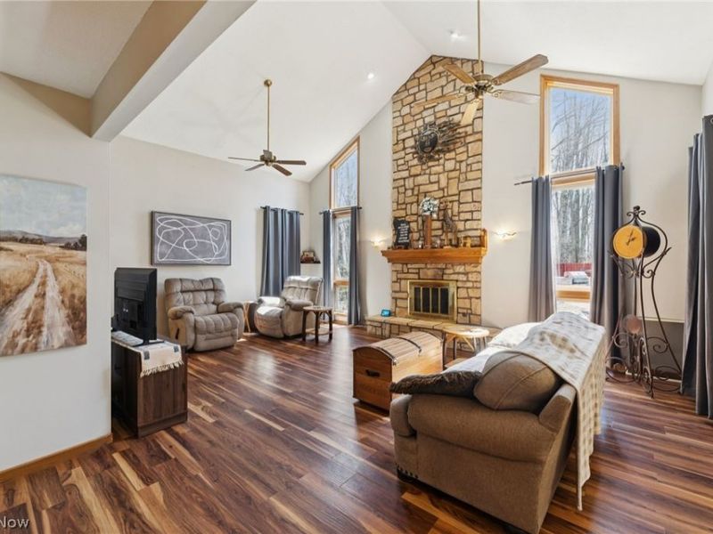 678 Wall Road, Wadsworth, OH 44281 Photo 4