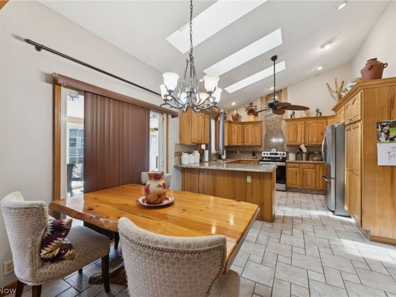 678 Wall Road, Wadsworth, OH 44281 Photo 9