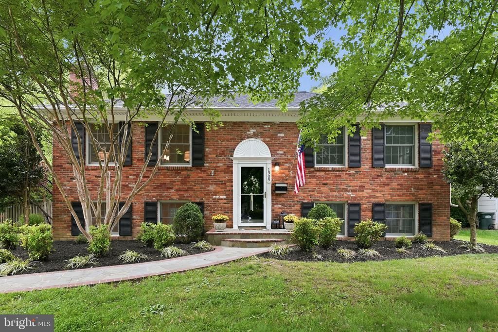 1905 Cool Spring Drive, Alexandria, VA 22308 Main Photo