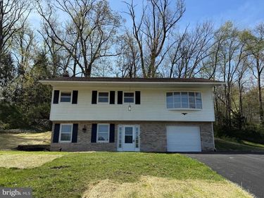 620 HAMMOND ROAD, YORK, PA 17406