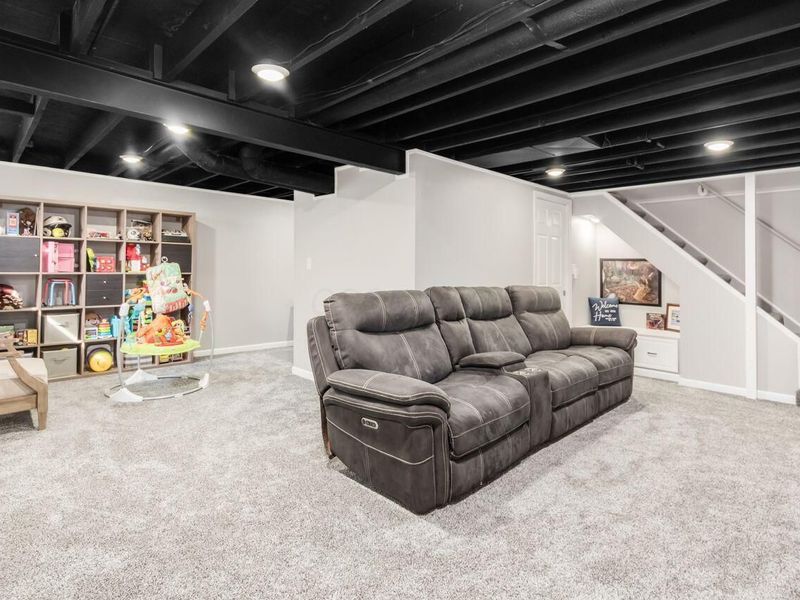 6161 Wrothston Drive, Columbus, OH 43228 Photo 26