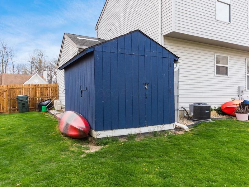 6161 Wrothston Drive, Columbus, OH 43228 Photo 34