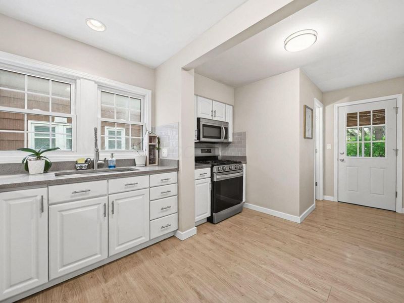 429 Carilla Lane, Columbus, OH 43228 Photo 20