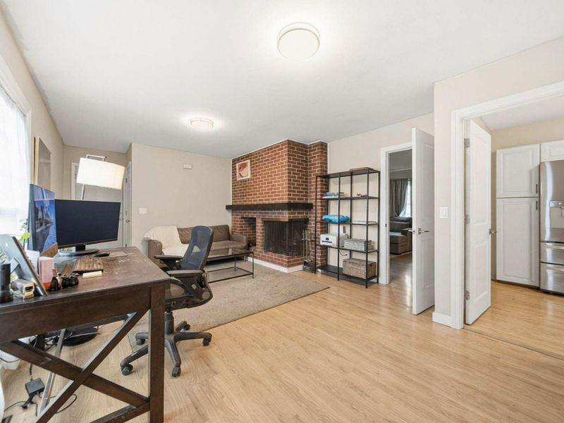 429 Carilla Lane, Columbus, OH 43228 Photo 24