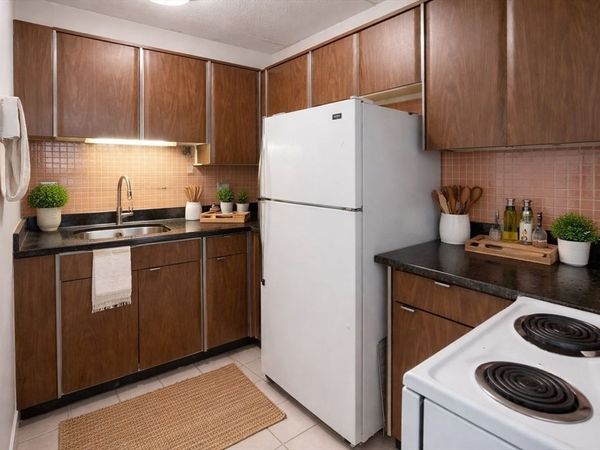 200 Swanton St, Unit 635, Winchester, MA 01890