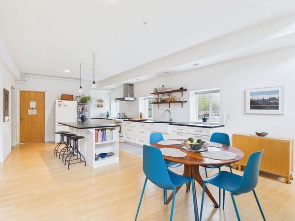 123 Sawyer St, Unit 1, New Bedford, MA 02746