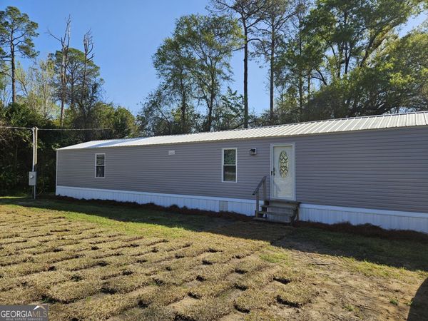 150 Back Street, Metter, GA 30439