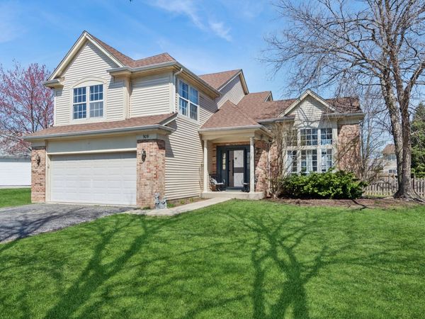 909 Brompton Circle , Bolingbrook, IL 60440