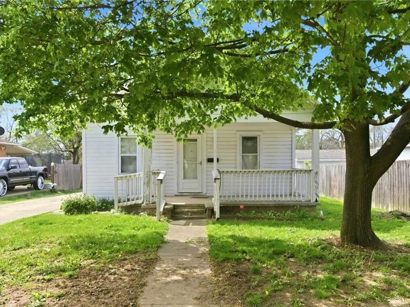 1005 S Central Avenue, Fairborn, OH 45324 Photo 2