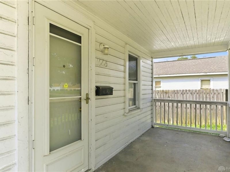1005 S Central Avenue, Fairborn, OH 45324 Photo 4