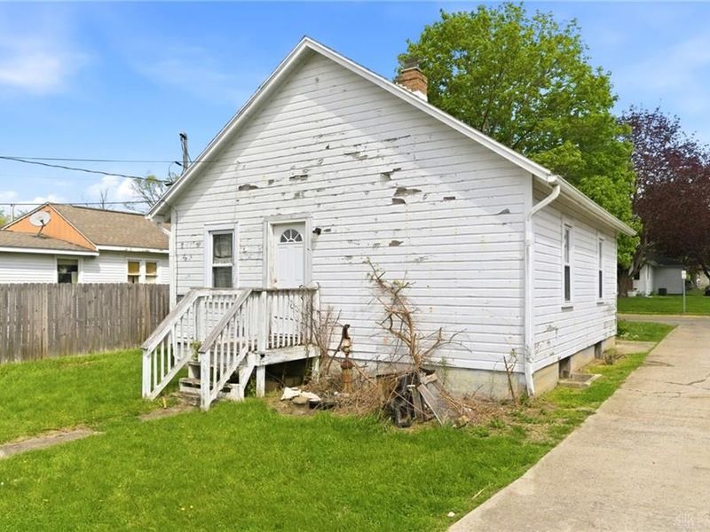 1005 S Central Avenue, Fairborn, OH 45324 Photo 8