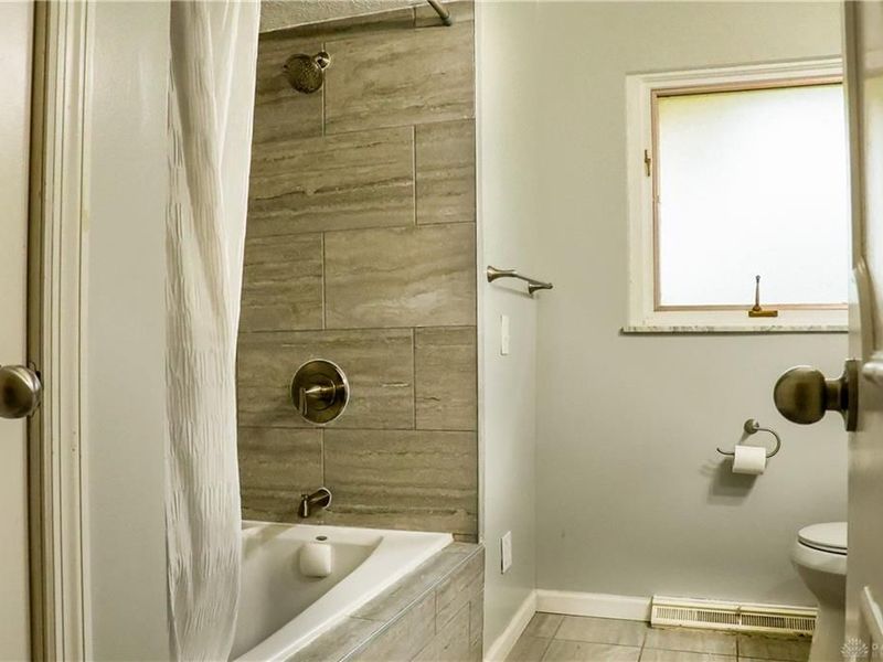 6091 Mad River Road, Washington Township, OH 45459 Photo 10