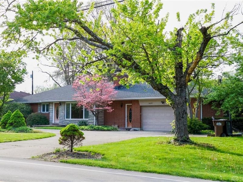 6091 Mad River Road, Washington Township, OH 45459 Photo 2