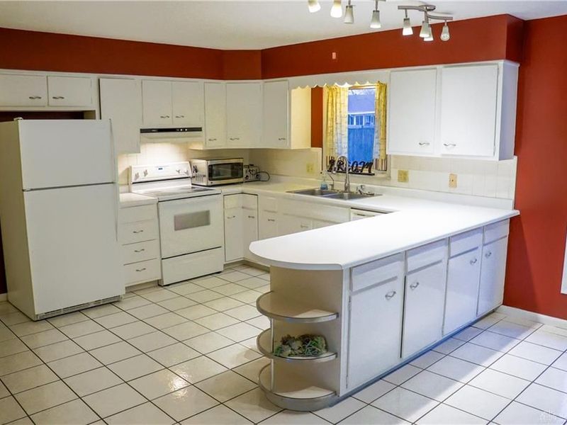 6091 Mad River Road, Washington Township, OH 45459 Photo 5