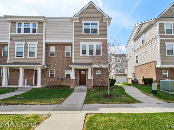 2500 Normandy Road, Royal Oak, MI 48073