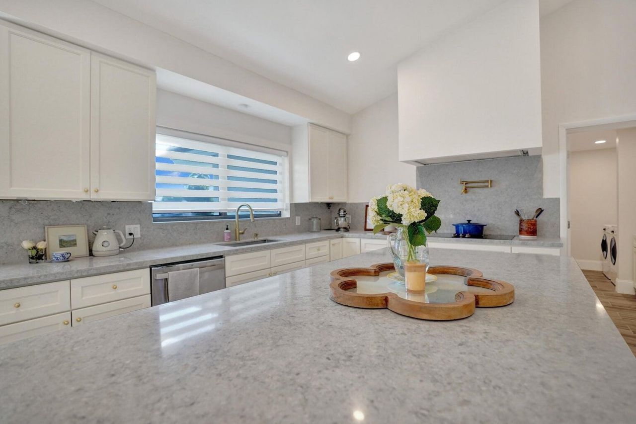 1107 SE 13th Court, Deerfield Beach, FL 33441 Photo