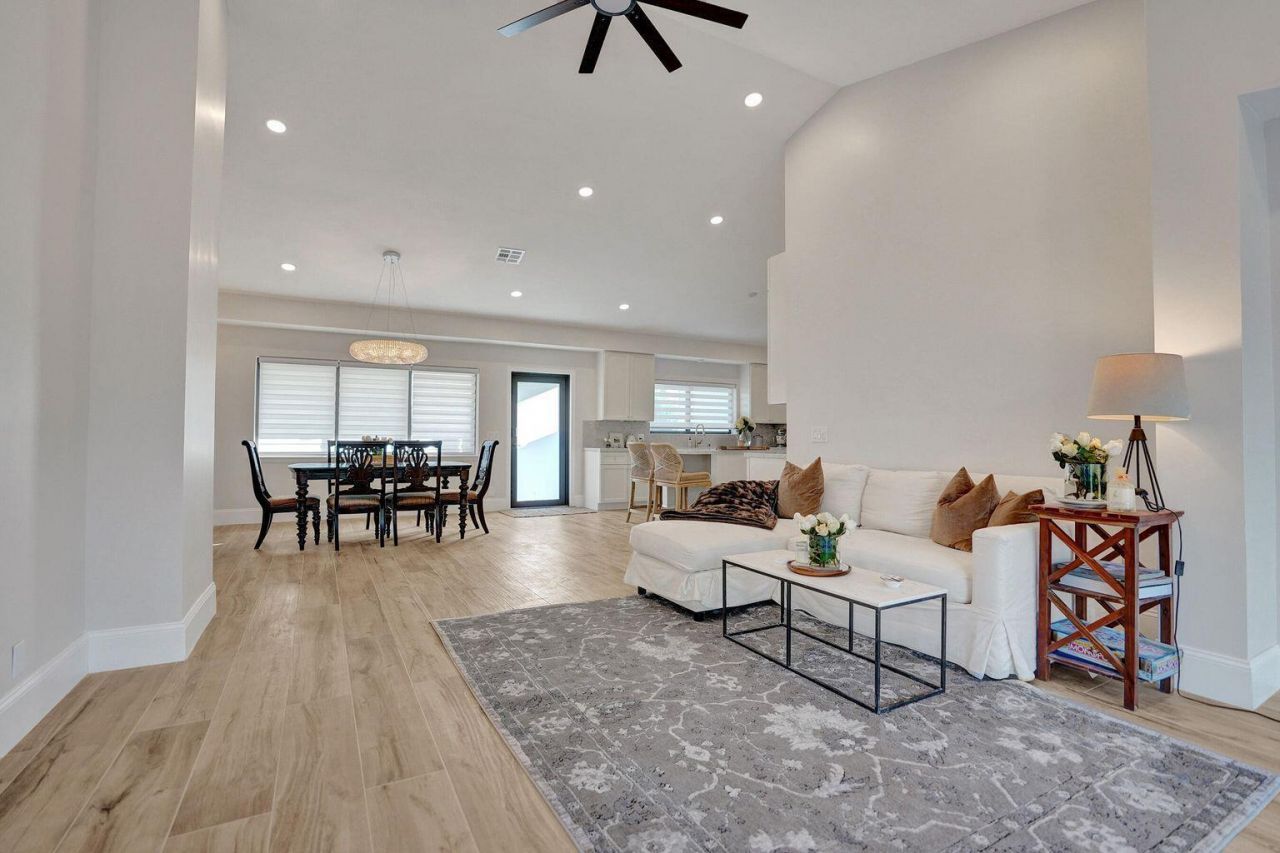 1107 SE 13th Court, Deerfield Beach, FL 33441 Photo