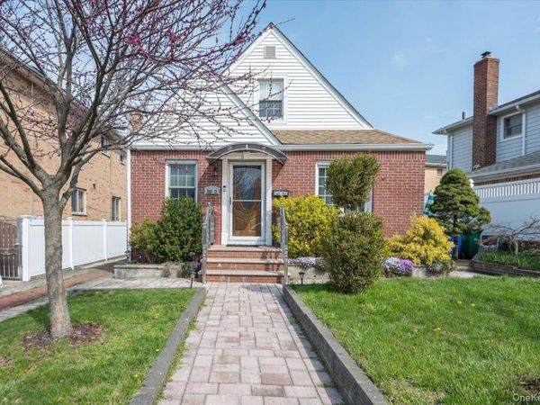 24611 61st Avenue , Little Neck, NY 11362
