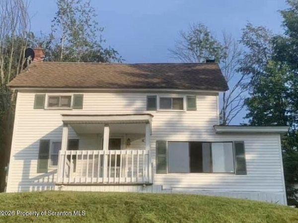 429 A&B Melrose Avenue, Unit A & B, Clarks Summit, PA 18411