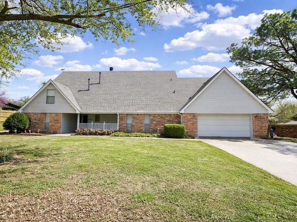 2711 S Quail Ridge Street, Stillwater, OK 74074