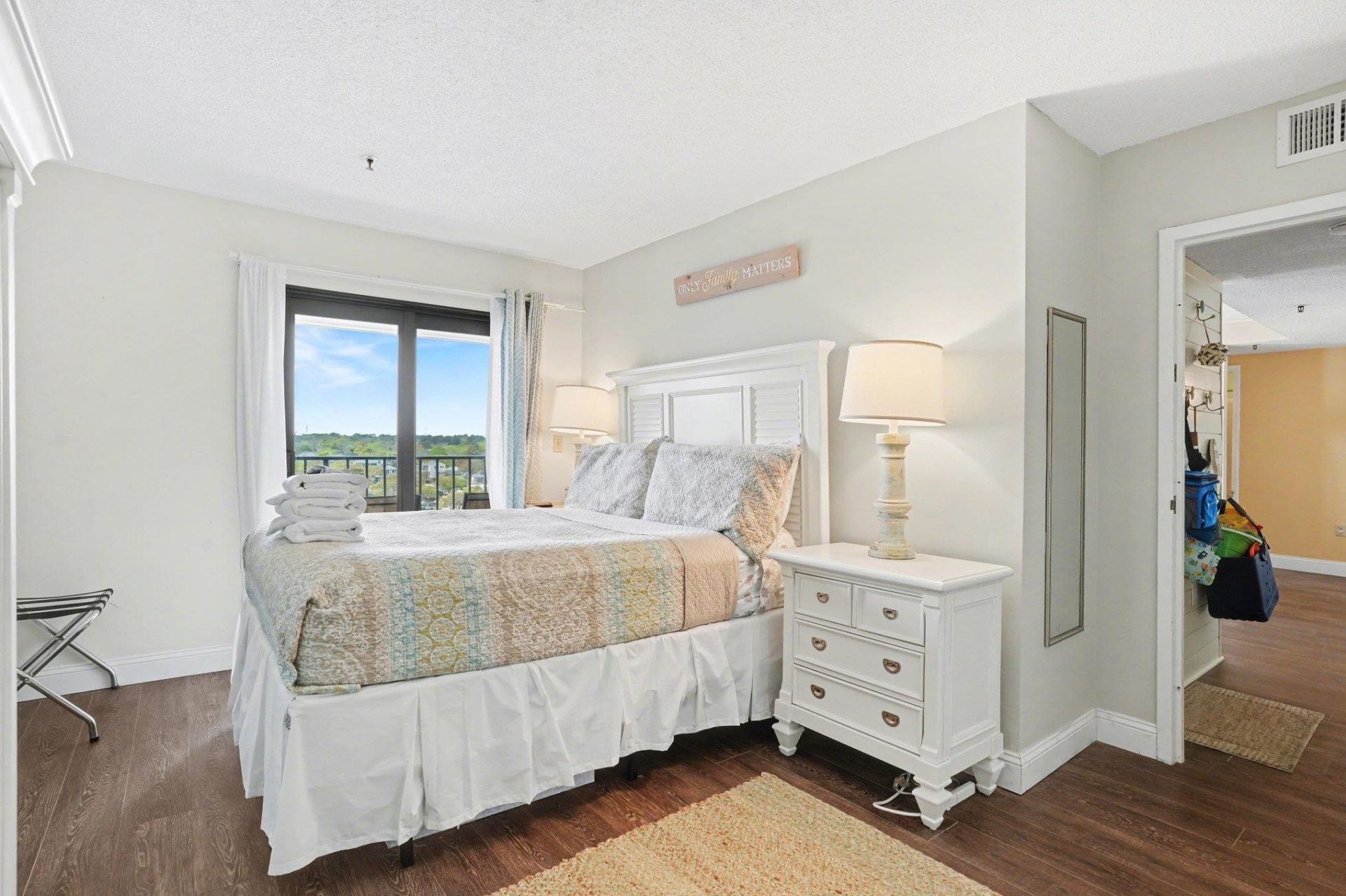 5905 S Kings Hwy. Photo 15