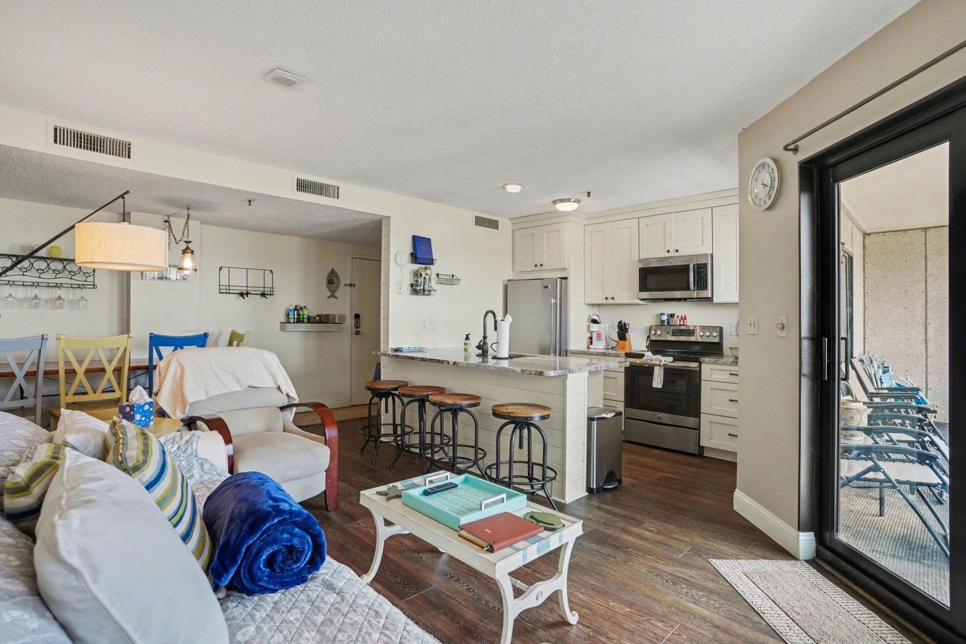 5905 S Kings Hwy. Photo 7