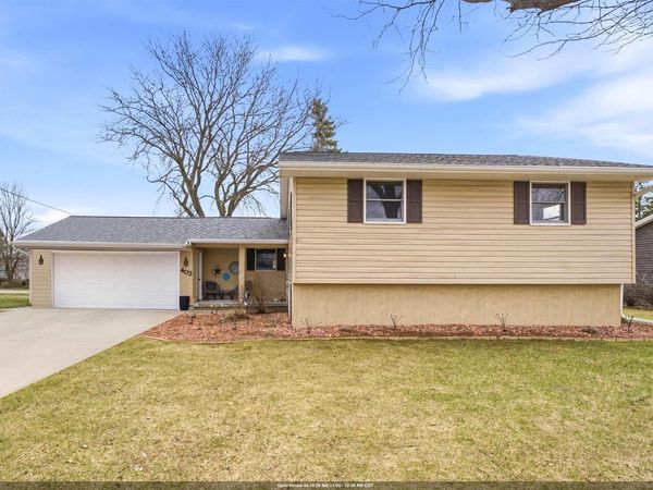 403 ORCHARD LANE, Little Chute, WI 54140