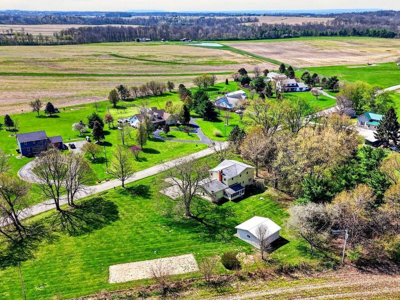 8080 Hagerty Road, Ashville, OH 43103 Photo 24