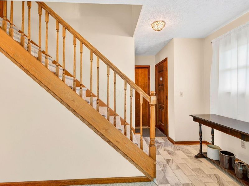 8080 Hagerty Road, Ashville, OH 43103 Photo 4