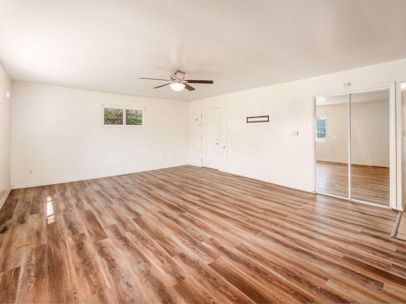 2250 Brentnell Avenue, Columbus, OH 43211 Photo 4