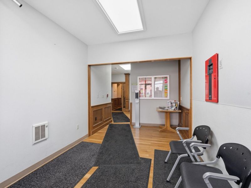 88 N Sandusky Street, Delaware, OH 43015 Photo 10