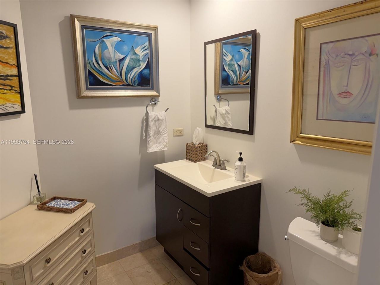 801 Brickell Key Blvd, Unit 3207, Miami, FL 33131 Photo