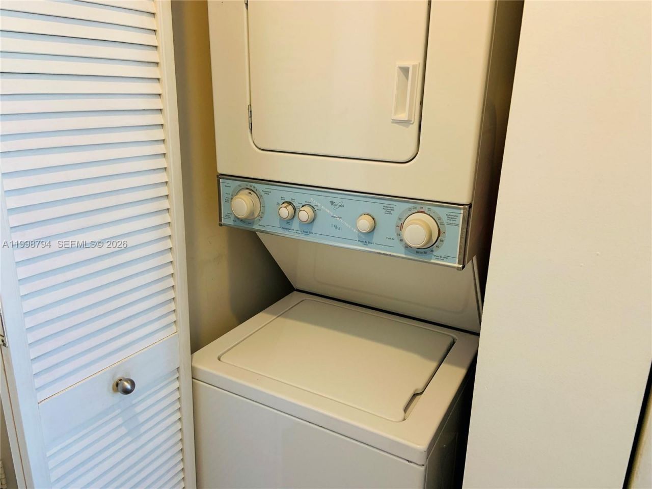 801 Brickell Key Blvd, Unit 3207, Miami, FL 33131 Photo