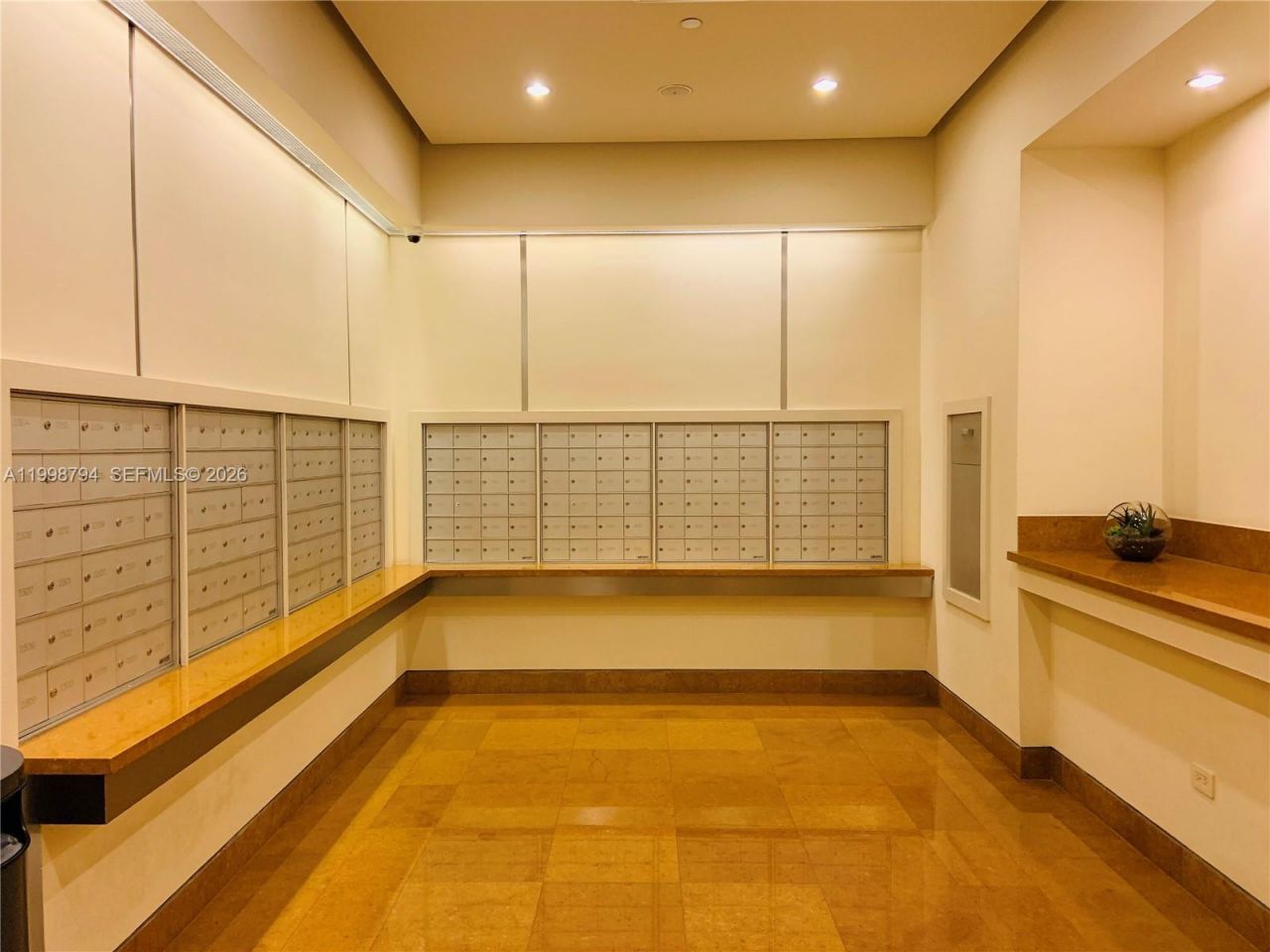 801 Brickell Key Blvd, Unit 3207, Miami, FL 33131 Photo
