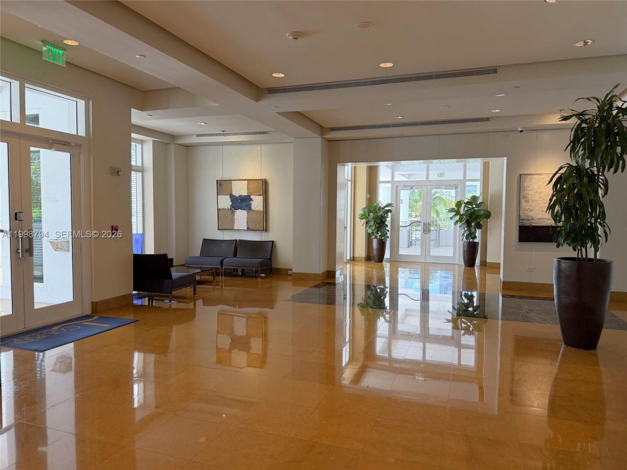 801 Brickell Key Blvd, Unit 3207, Miami, FL 33131 Photo