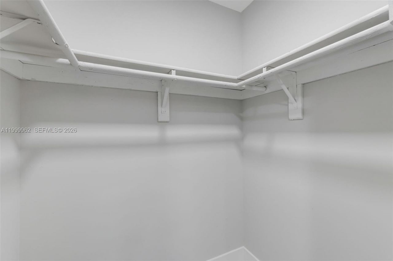 15685 SW 82nd Cir Ln, Unit 28, Miami, FL 33193 Photo