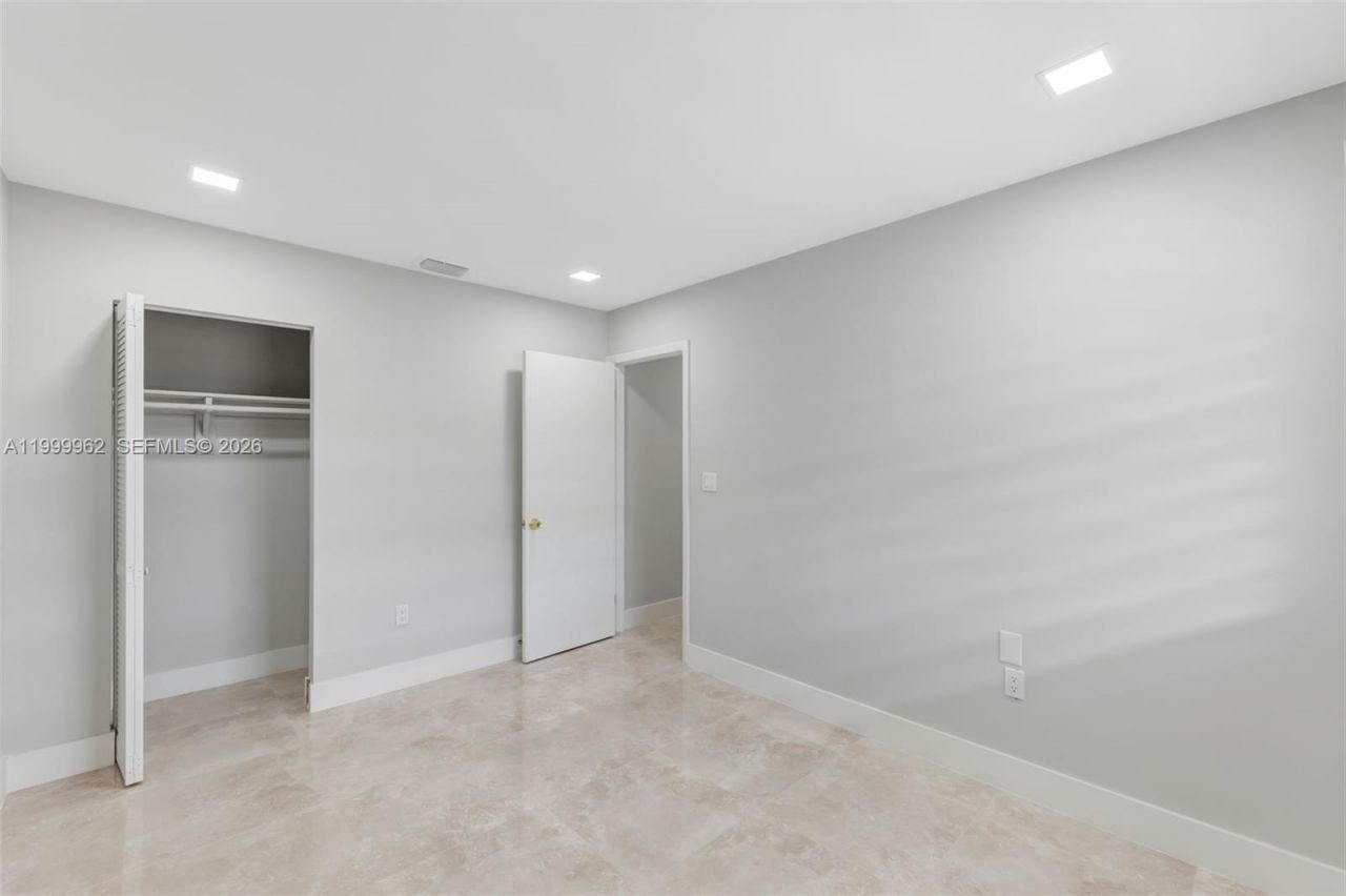 15685 SW 82nd Cir Ln, Unit 28, Miami, FL 33193 Photo