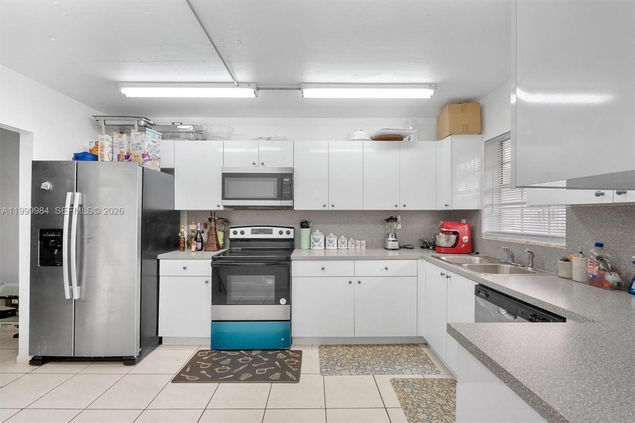 3100 Coral Springs Dr, Unit 1H, Coral Springs, FL 33065 Photo