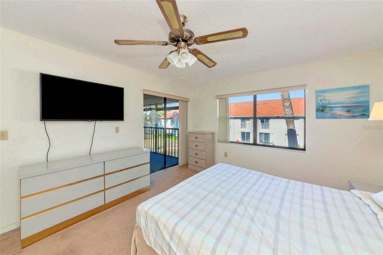 4425 45th Avenue W, Unit 202, Bradenton, FL 34210 Photo