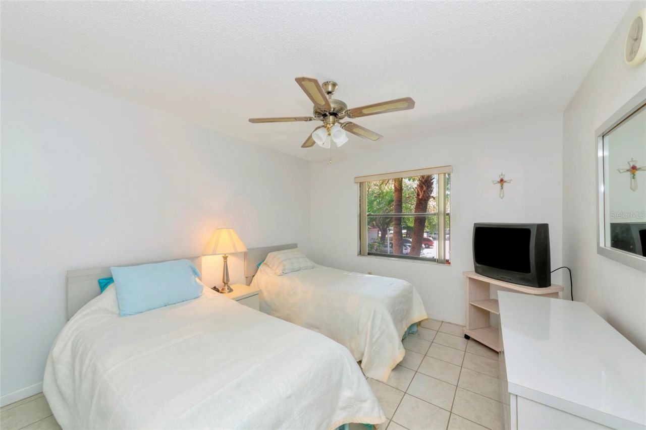 4425 45th Avenue W, Unit 202, Bradenton, FL 34210 Photo