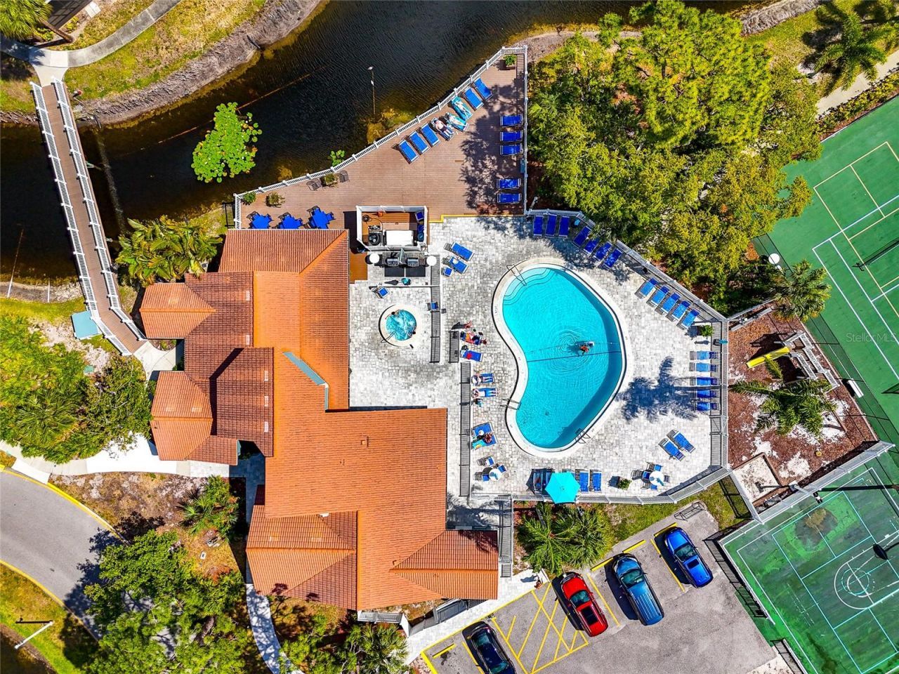 4425 45th Avenue W, Unit 202, Bradenton, FL 34210 Photo