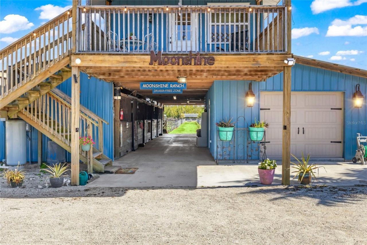 6050 Stringfellow Road , Saint James City, FL 33956 Photo