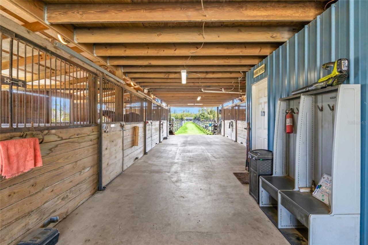 6050 Stringfellow Road , Saint James City, FL 33956 Photo