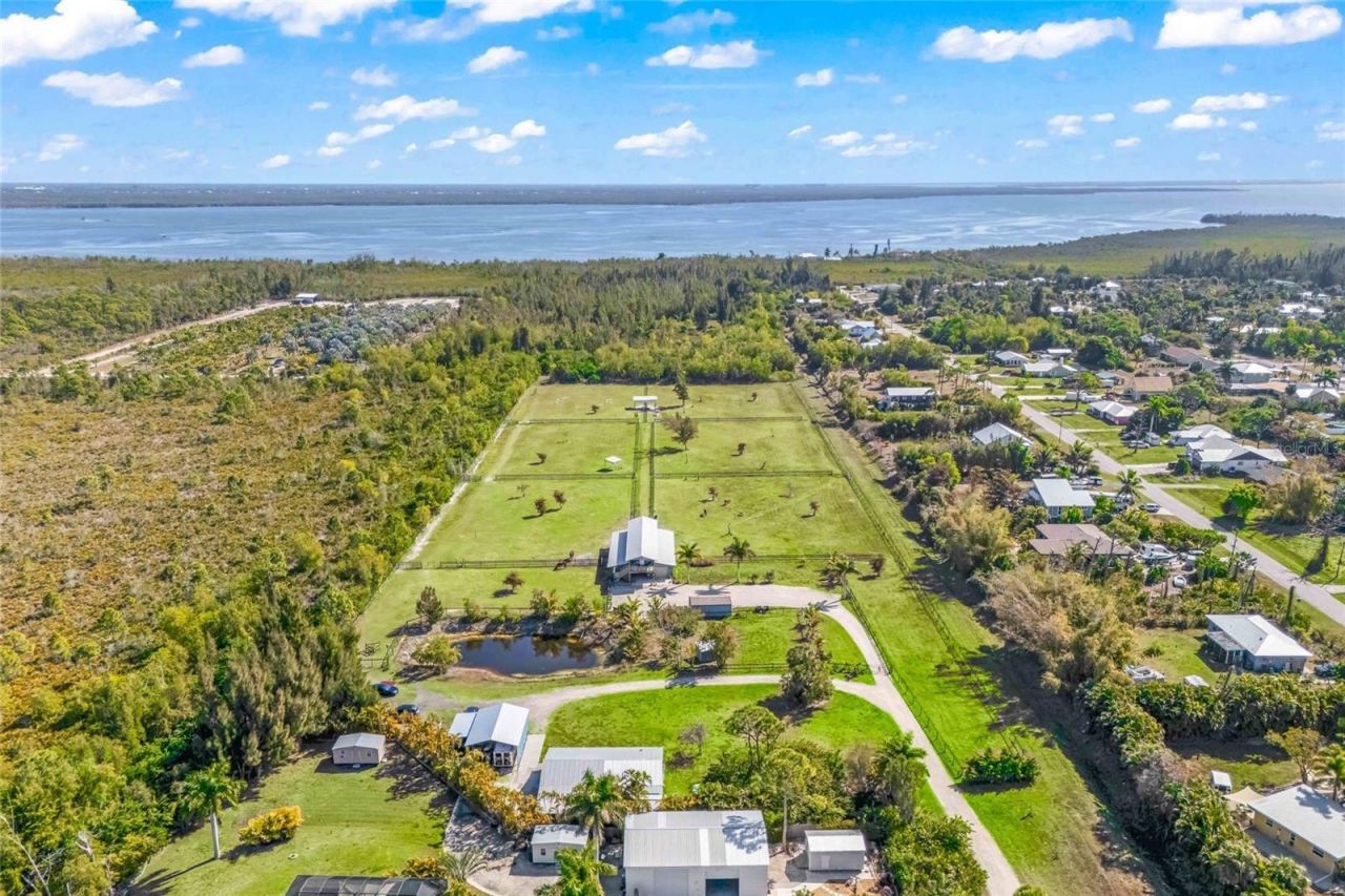 6050 Stringfellow Road , Saint James City, FL 33956 Photo