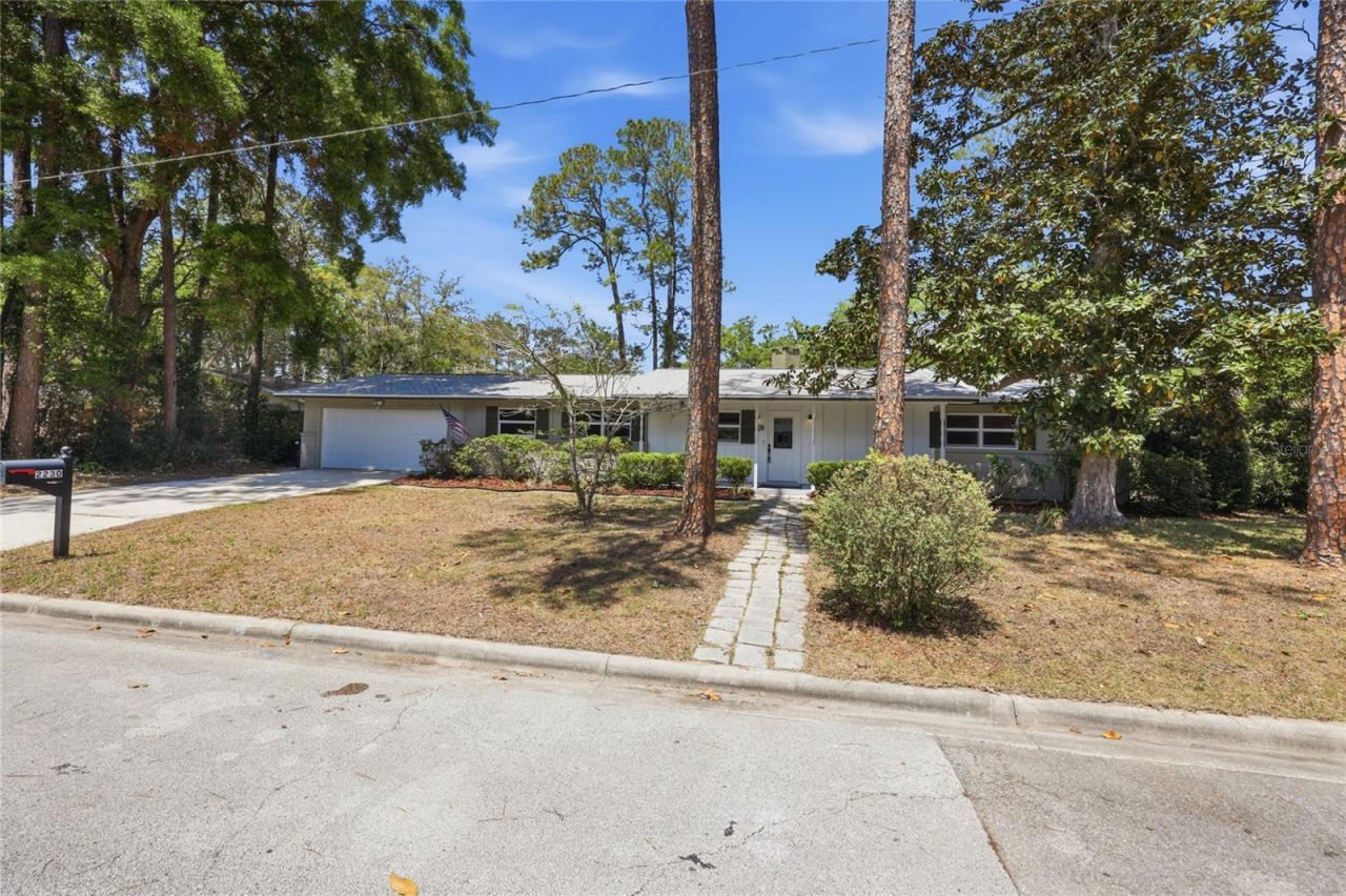 2230 NW 20th Court, Gainesville, FL 32605 Photo