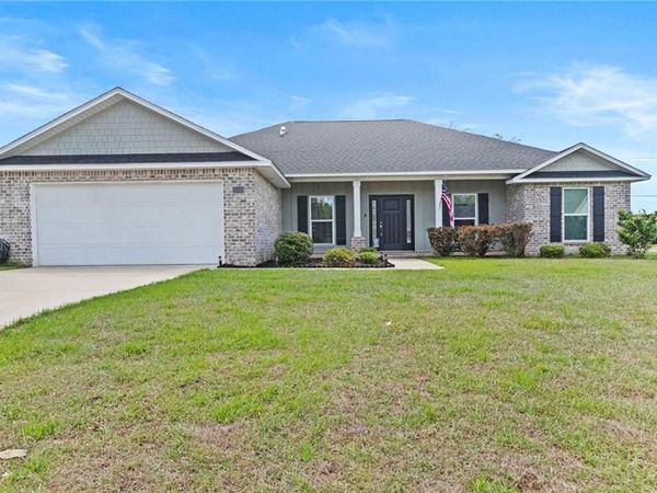 25323 Lakeland Drive, Loxley, AL 36551