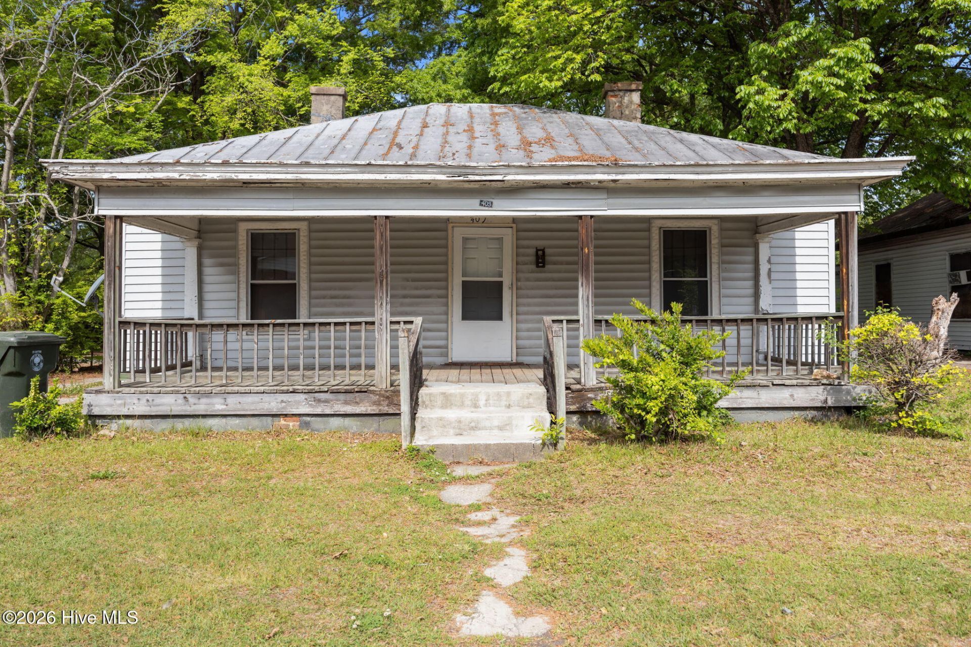 409 Pender Street E, Wilson, NC 27893 Main Photo