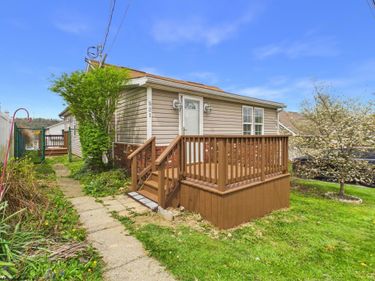 521 Kensington Avenue, Star City, WV 26505