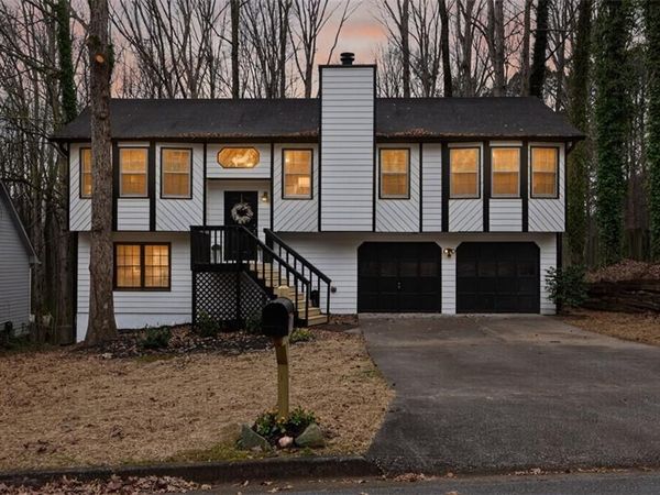 2444 Windridge Drive NE, Conyers, GA 30013