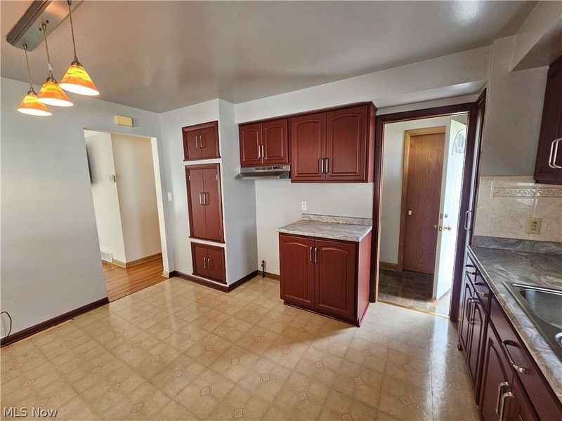 15413 Shirley Avenue, Maple Heights, OH 44137 Photo 16